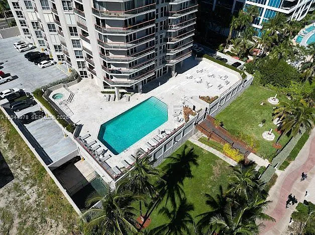 6767 Collins Ave #1608 — Photo 25