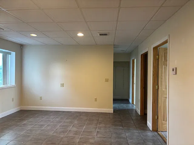 3 bed, 2000 sqft, $1,400 — Photo 1
