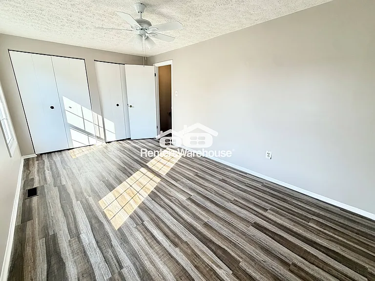 44 Running Brook Dr — Photo 13