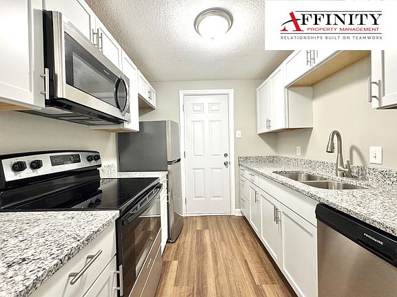 5th image of 500 E 27th Ave #500