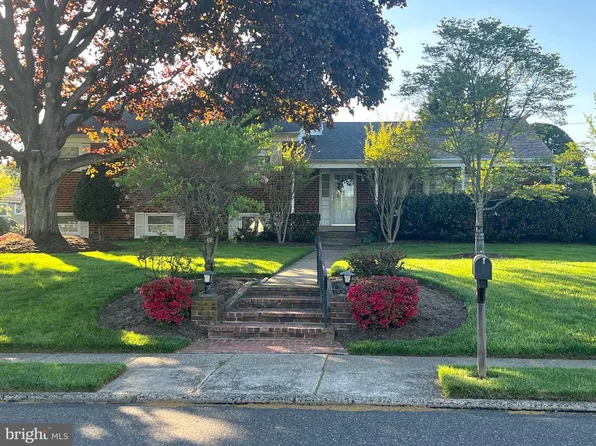 3902 Shelley Rd, Huntingdon Valley, PA 19006