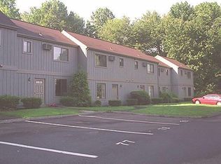 79 Stony Hill Vlg #79, Brookfield, CT 06804