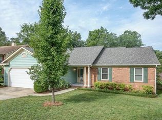 9606 Marshbrooke Rd, Matthews, NC 28105