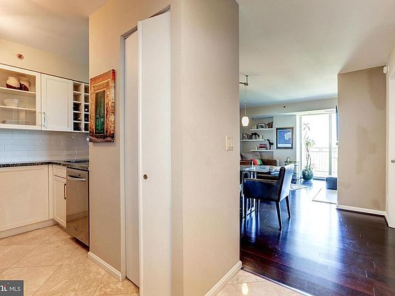 4th image of 7500 Woodmont Ave APT 1021