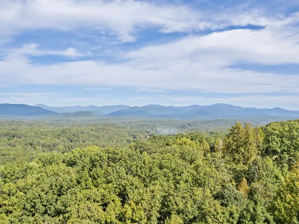 4092 Helen Hwy, Cleveland, GA 30528