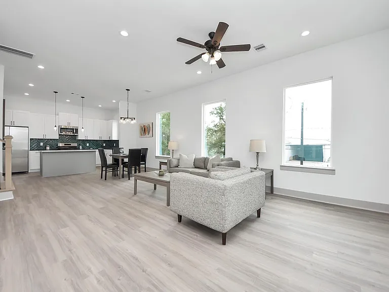 5302 Kindred Ln #A — Photo 18