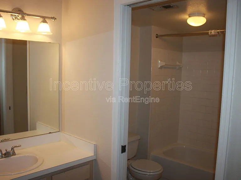 7220 Westpointe Blvd #1416 — Photo 14