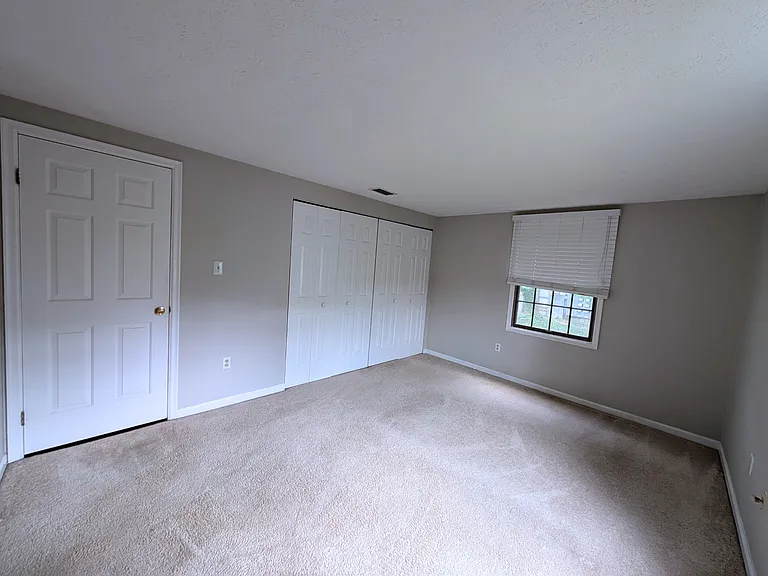 18708 Caledonia Ct #E — Photo 14