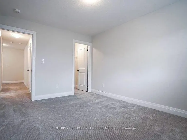 213 Sedgewood St — Photo 11