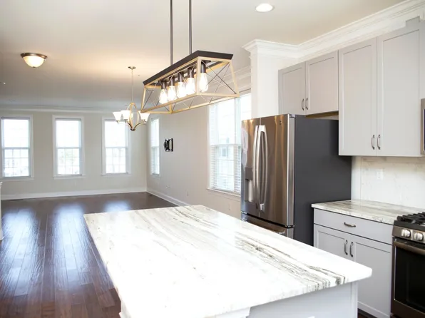 1037 Chapman Cir, Hatfield, PA 19440