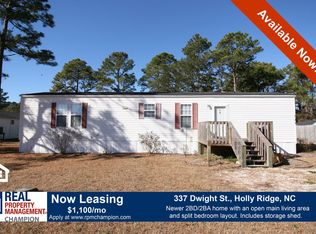 337 Dwight St, Holly Ridge, NC 28445