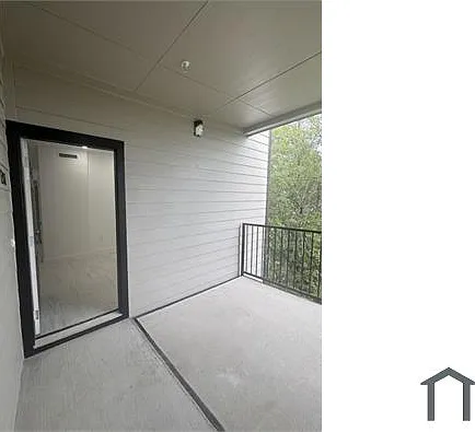 8503 S Flores St — Photo 21