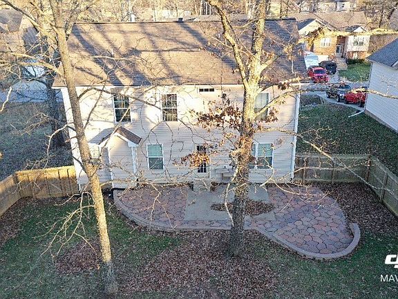 3rd image of 1848 Deerstand Dr