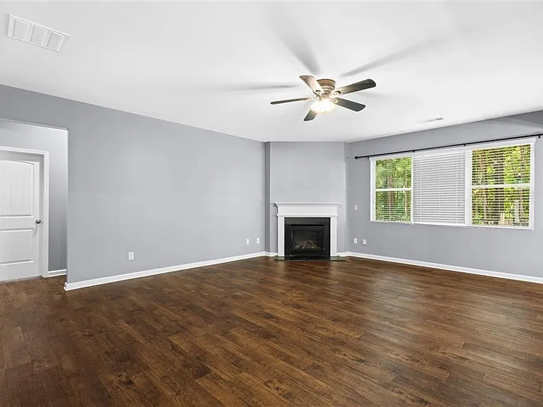 407 Aviary Ln — Photo 14