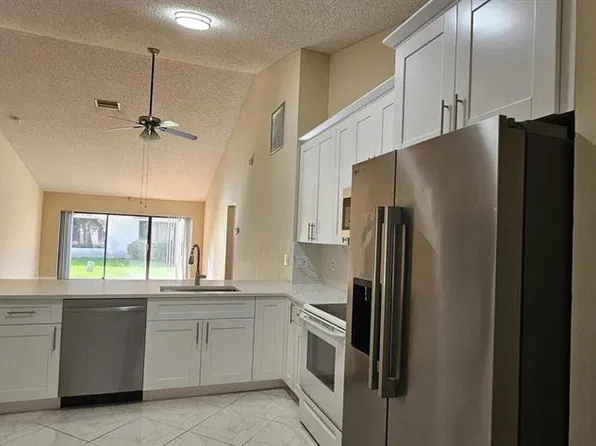 7225 Solandra Ln, Fort Lauderdale, FL