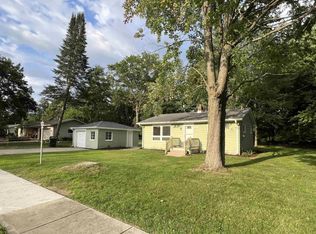 3124 McGill St, Midland, MI 48642