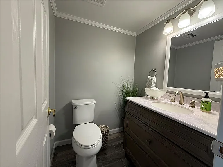 1403 Oakbrook E #93 — Photo 6