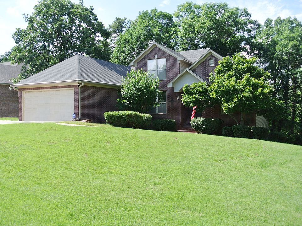 1st image of 21 Silver Meadow Cv