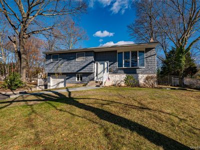 5 Fiore Court, Saint James, NY, 11780