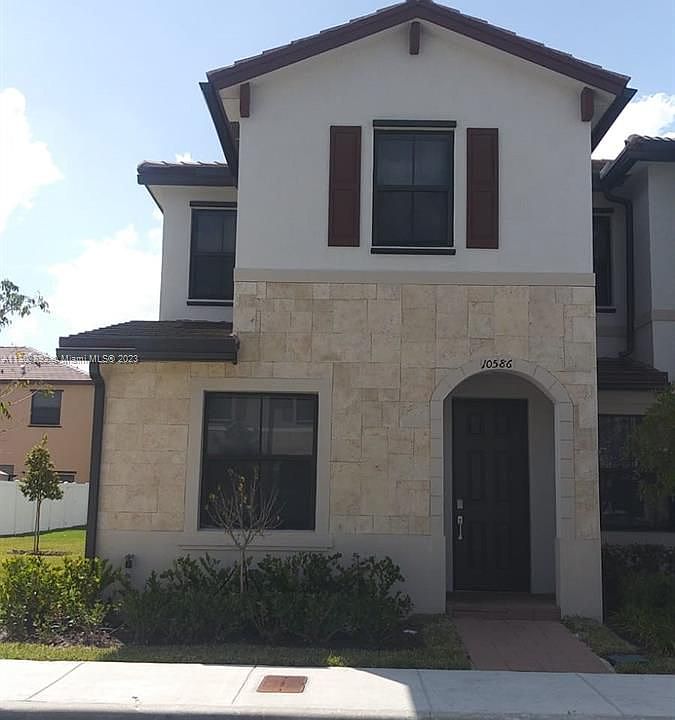 1st image of 10586 W 32nd Ln #10586