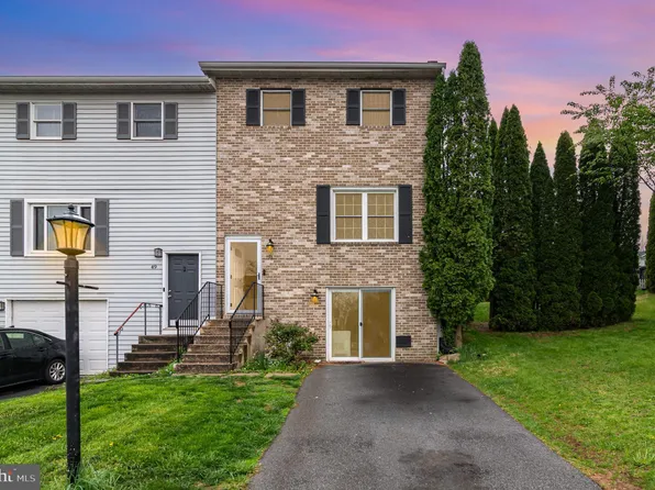 51 N Conley Ln, Etters, PA 17319