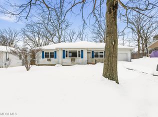 422 Shady Ln, Howell, NJ 07731