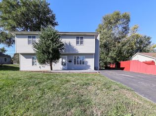 1703 Innercircle Dr, Crest Hill, IL 60403