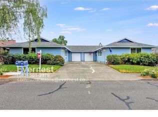 1635 SW 22nd St, Troutdale, OR 97060