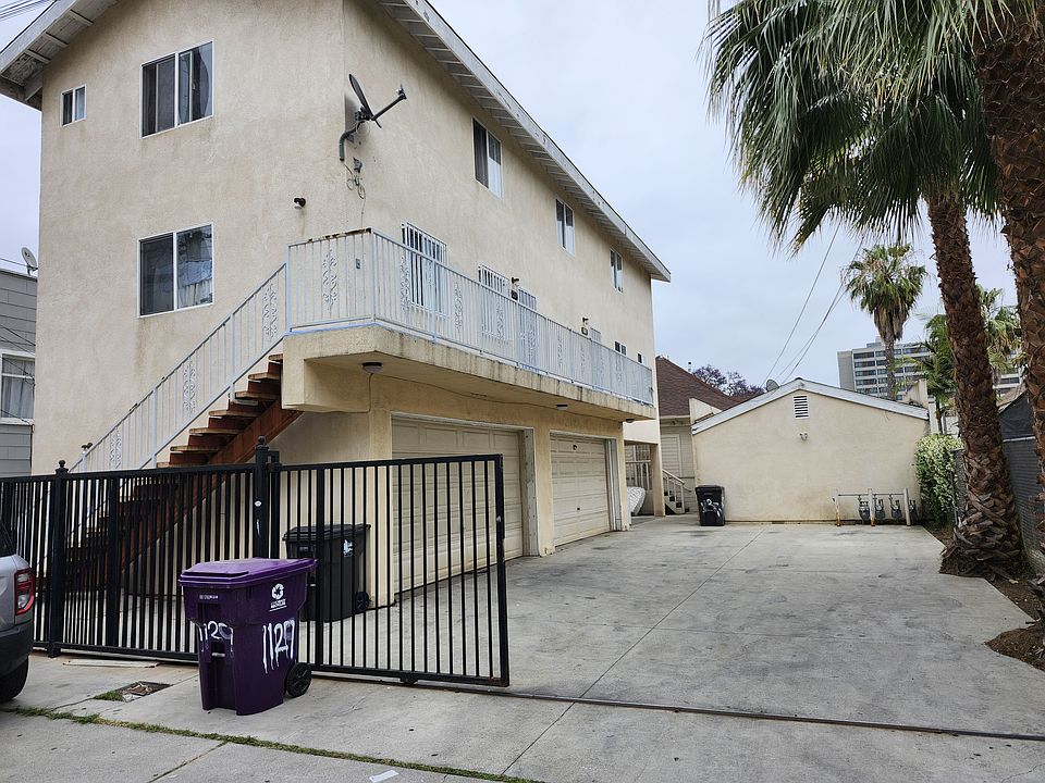 2nd image of 1127 Linden Ave #1127