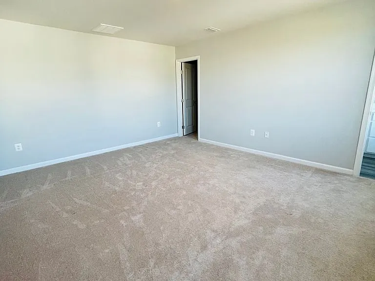 2065 Tailor Dr — Photo 11