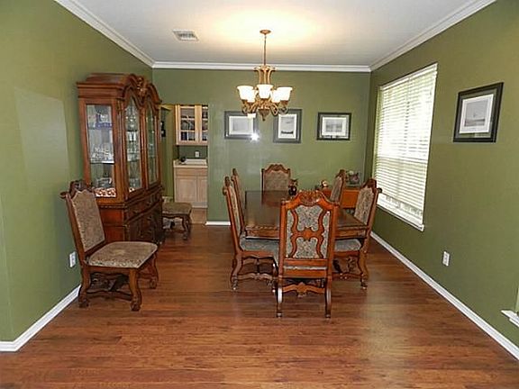 4th image of 2005 Bosbury Dr