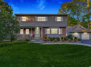 379 Pond Path, East Setauket, NY 11733