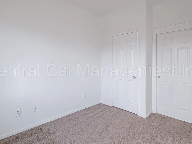 11900 Nebula Ct — Photo 10