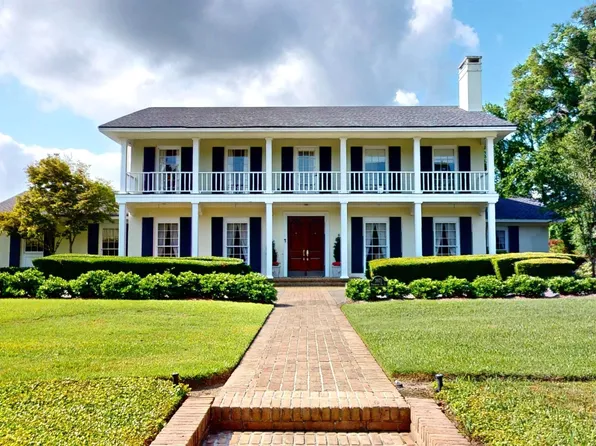 3971 Pinebrook Dr S, Mobile, AL 36608