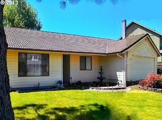 1370 Luella St, Eugene, OR 97401