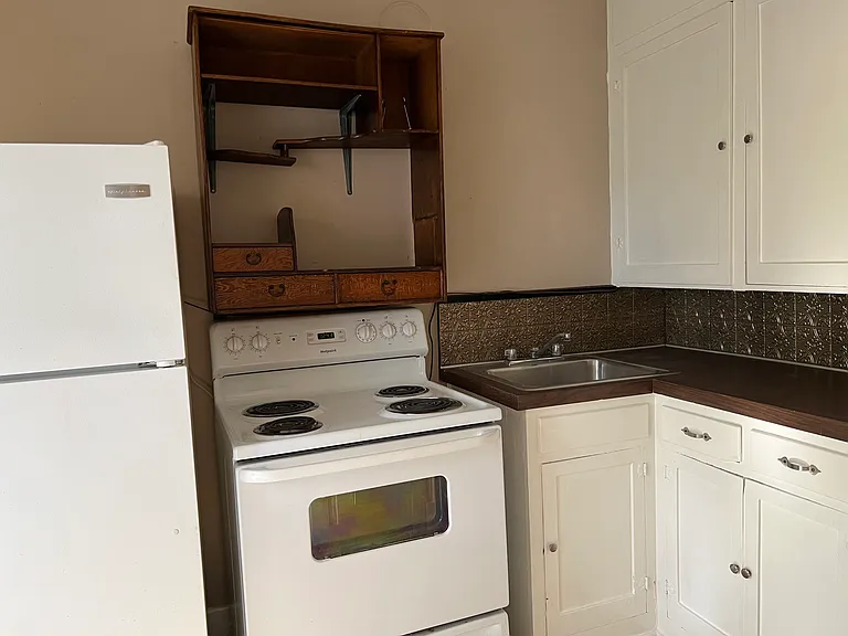 310 Forsythe Ave #D — Photo 6