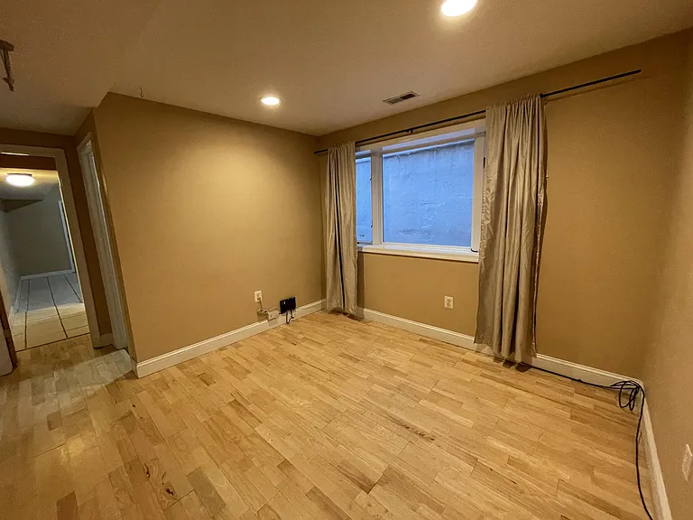 1424 11th St NW #3 — Photo 7