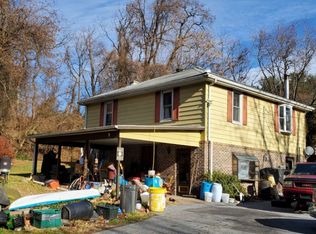 22 Springers Ln, New Cumberland, PA 17070