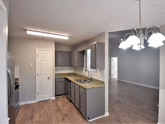 4th image of 214 Coldsprings Ct