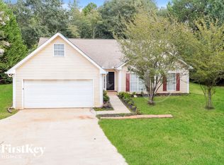 1297 Coan Dr, Locust Grove, GA 30248