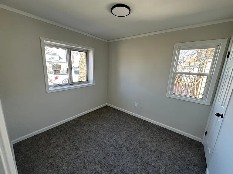 8212 Continental Ave — Photo 3