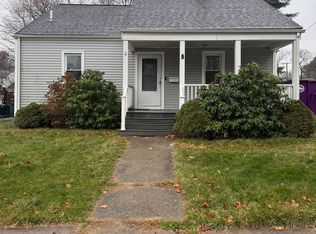 5 Roosevelt Street, Hamden, CT 06514