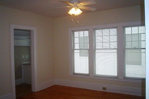 5th image of 2309 Girard Ave S APT 2