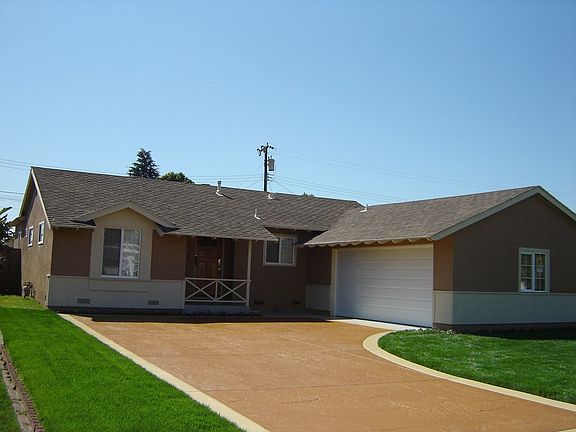 Front View, New stamped concrete driveway