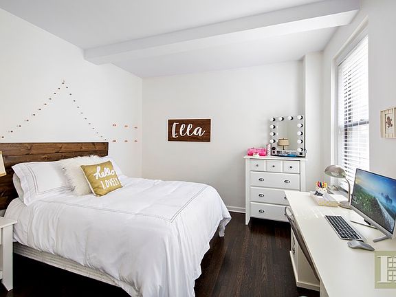 4th image of 18 W 70th St APT 2C