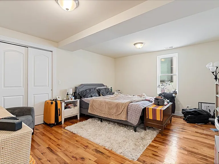 1640 N Talman Ave #2 — Photo 12