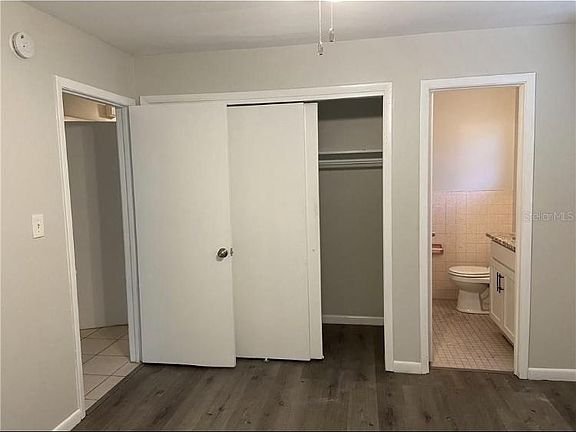 5th image of 3211 E Louisiana Ave