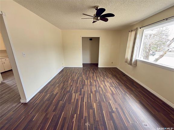 2nd image of 233 23rd STREET W