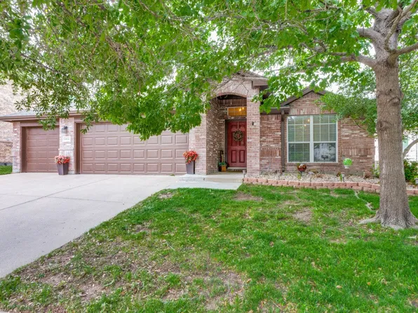 10534 Highland Ridge Rd, Fort Worth, TX 76108