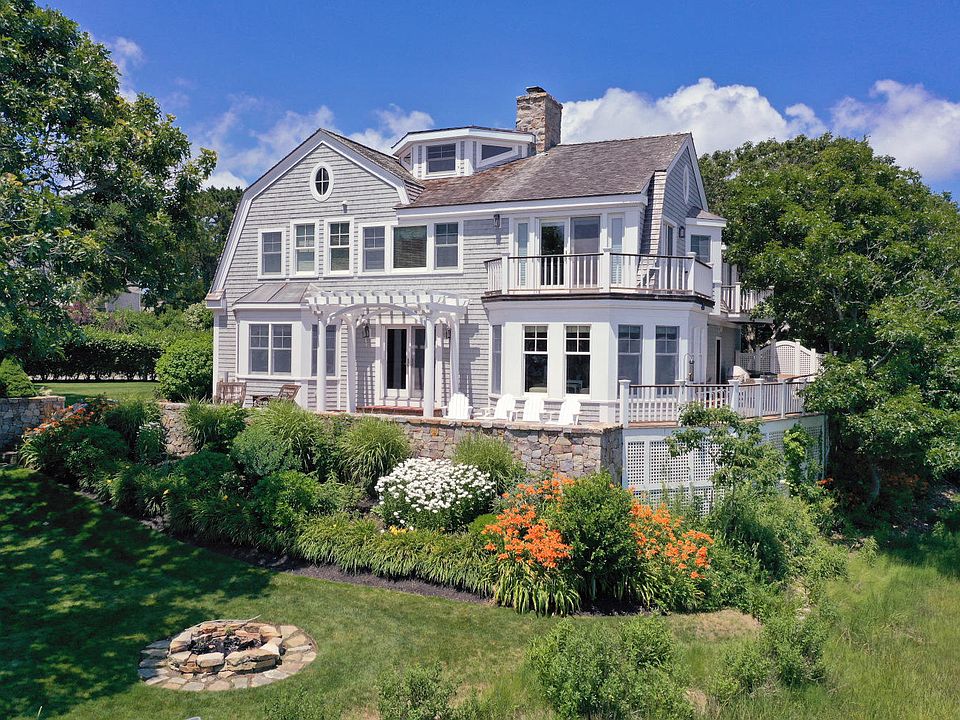 19 Mill Road, Harwich Port, MA 02646 | Zillow